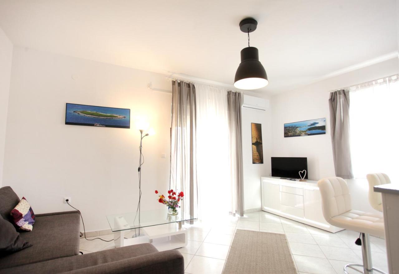 Apartment Maria เมดูลิน ภายนอก รูปภาพ