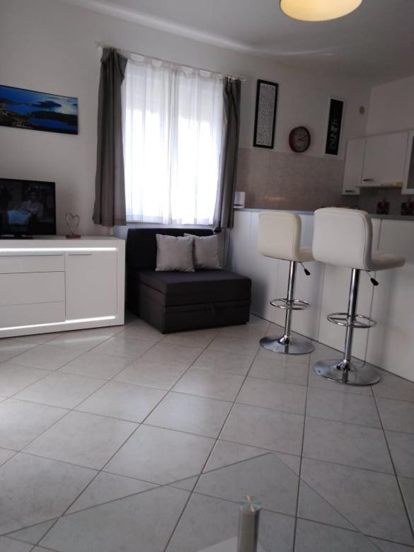 Apartment Maria เมดูลิน ภายนอก รูปภาพ